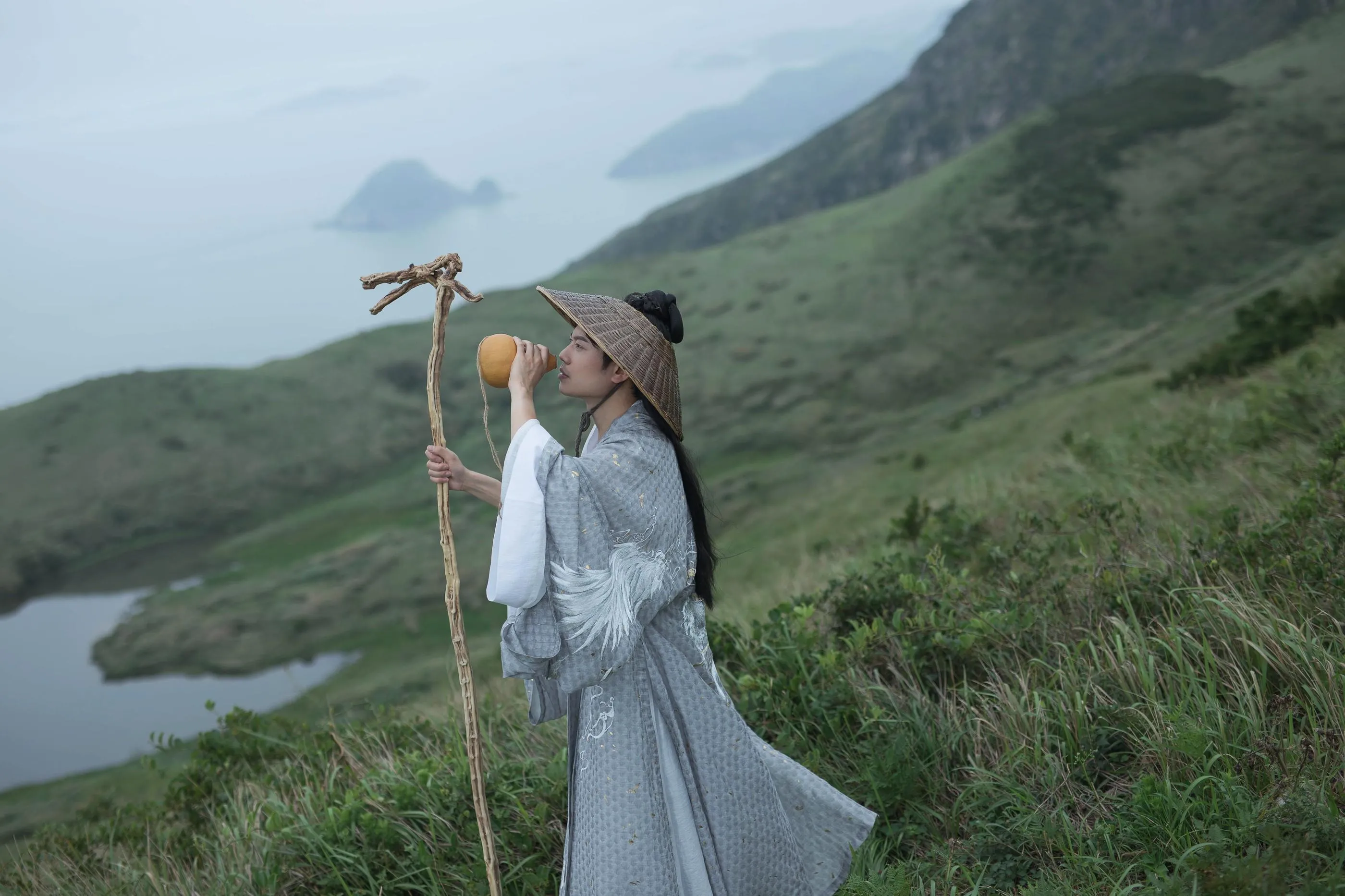 [YITUYU艺图语]2021.09.16 有所思 五色石南叶 [29P]插图9